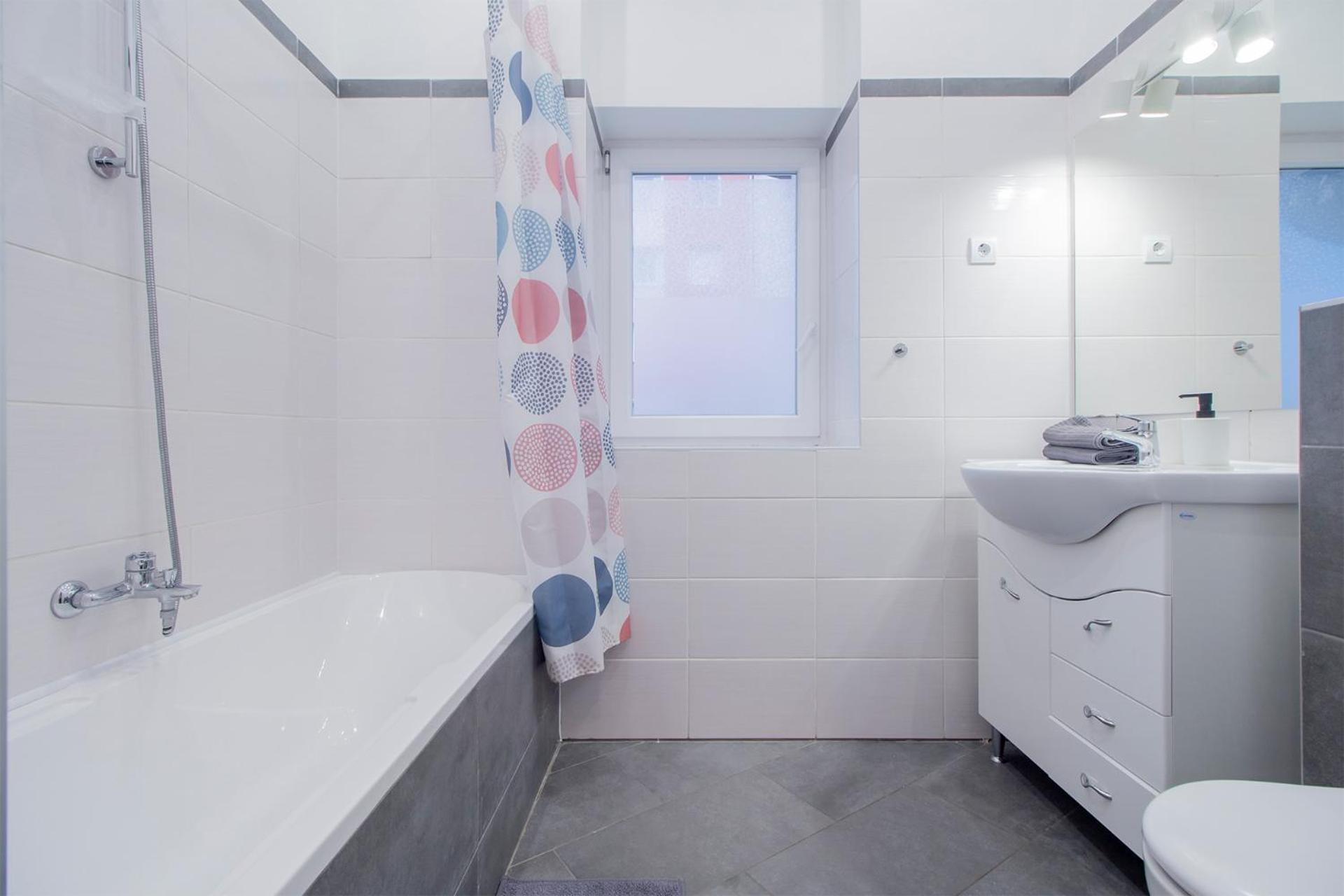 Kalvin 2Bdr Apartment With Ac Budapest Luaran gambar